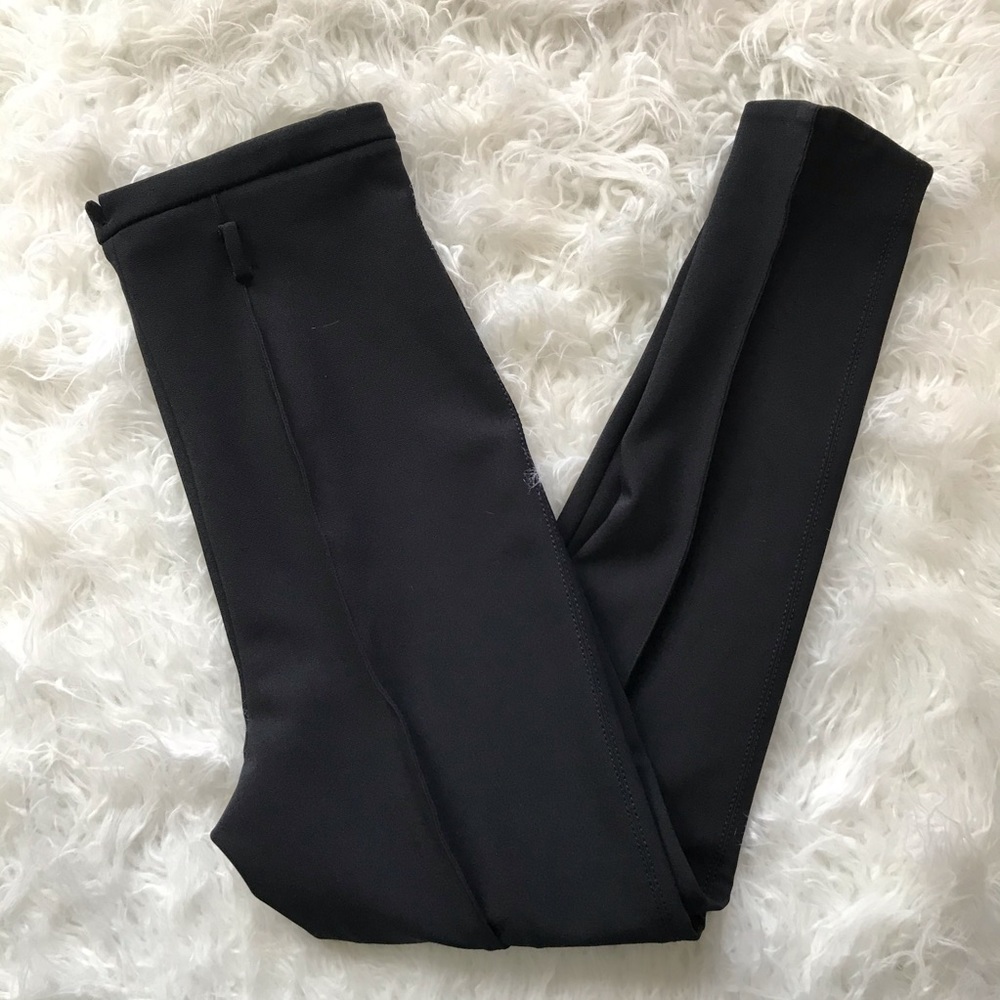 Aquilano Rimondi High Waist Tapered Black Trousers‎